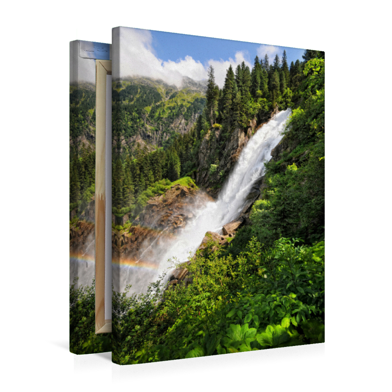 Krimmler Wasserfall mit Regenbogen. Hohe Tauern im Salzburger Land Österreich.