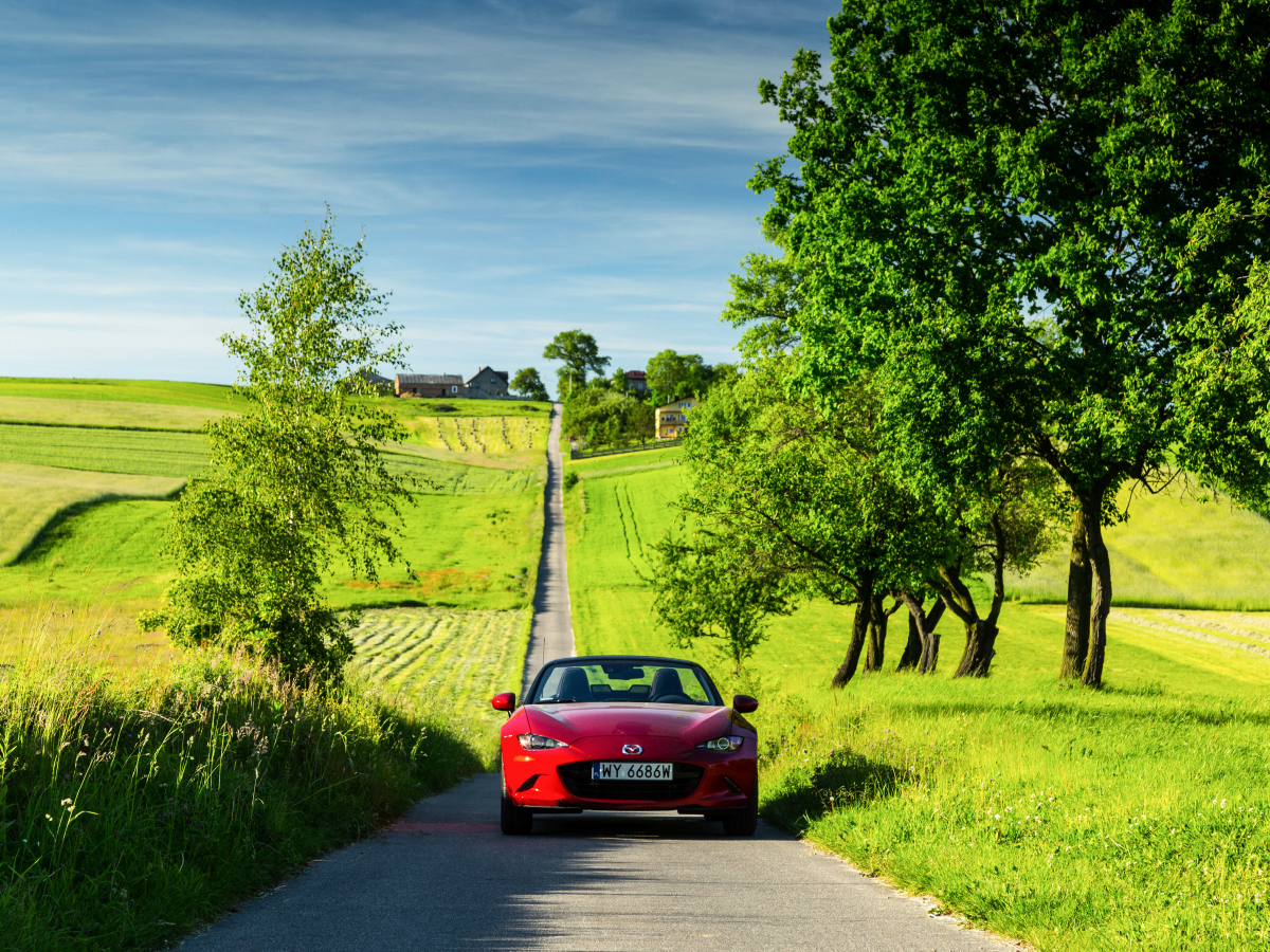 Mazda MX-5, Jura, Polen