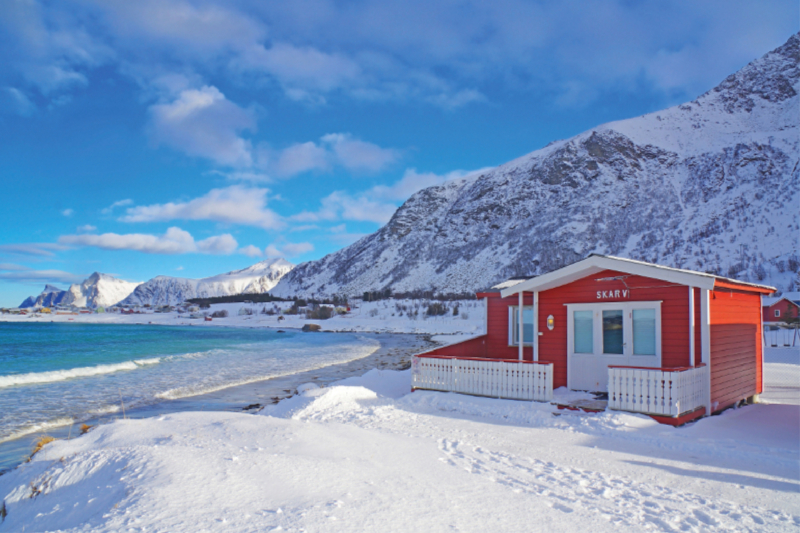 Einsame Hütte im Nordland