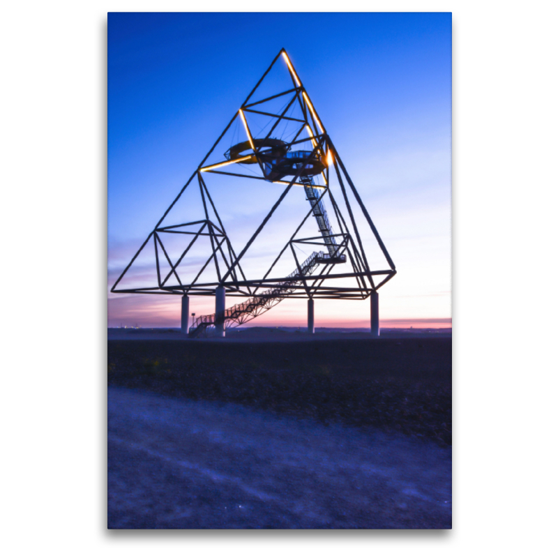 Das Haldenereignis Emscher Blick zur blauen Stunde, Tetraeder – Bottrop