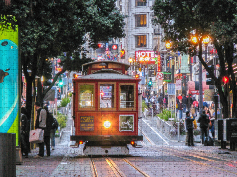 Cable Car an der Station Powell and Market Street