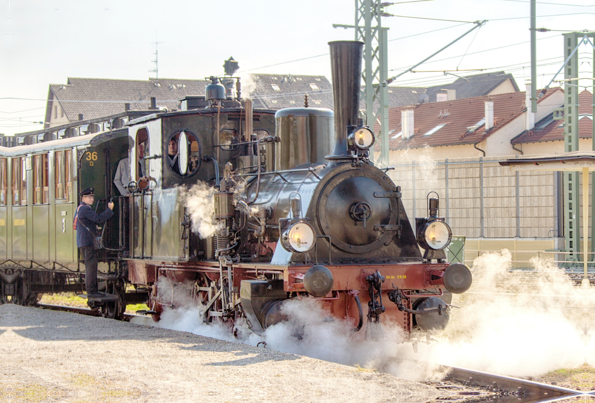 Dampflok 30 (pr. T3) 'Chanderli' der Kandertalbahn in Haltingen