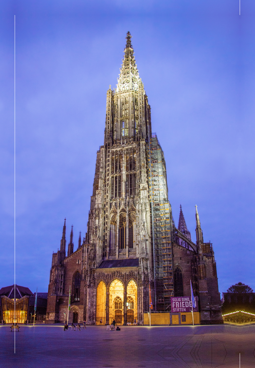 Wie Viele Stufen Hat Das Ulmer Münster Calvendo Leinwand — Das Ulmer Münster
