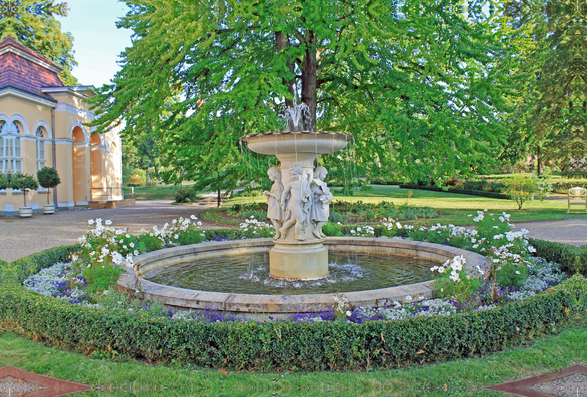 Verträumter Kinderbrunnen von Neustrelitz