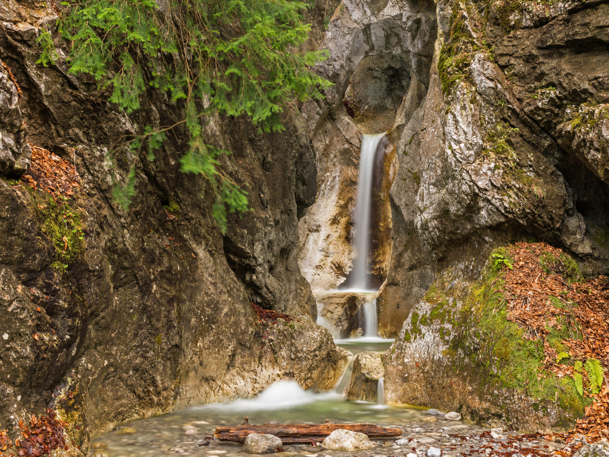 Heckenbachwasserfall, Kochel am See, Landkreis Bad Tölz-Wolfratshausen