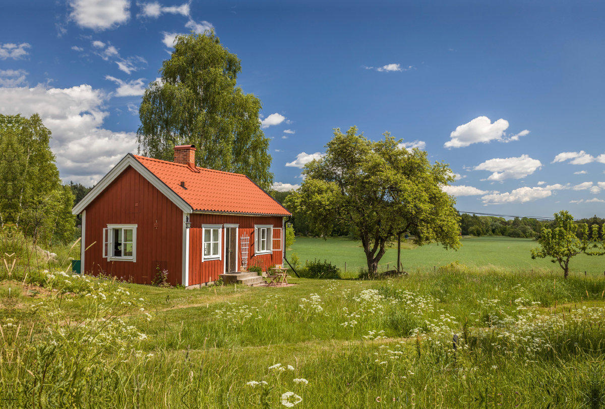 Idyllisches, kleines Sommerhaus in Schweden