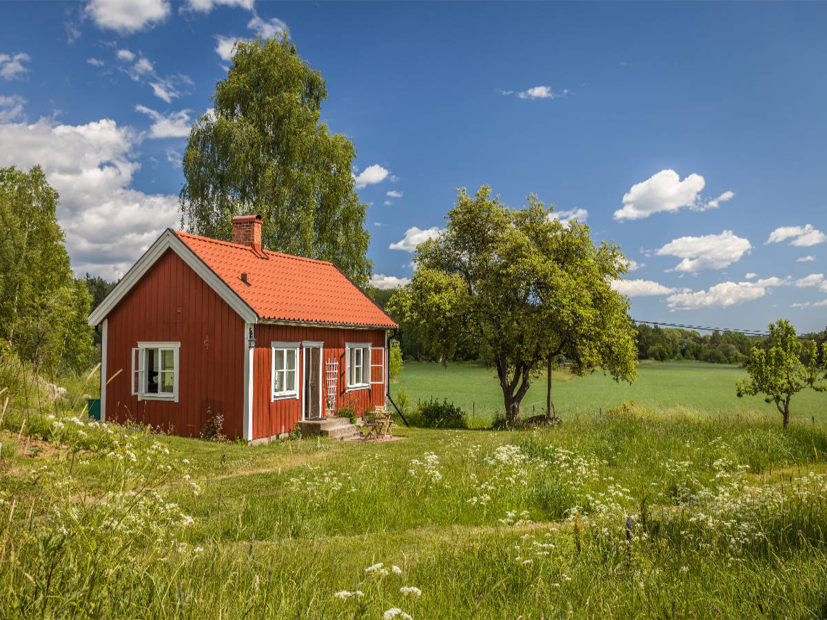 Idyllisches, kleines Sommerhaus in Schweden