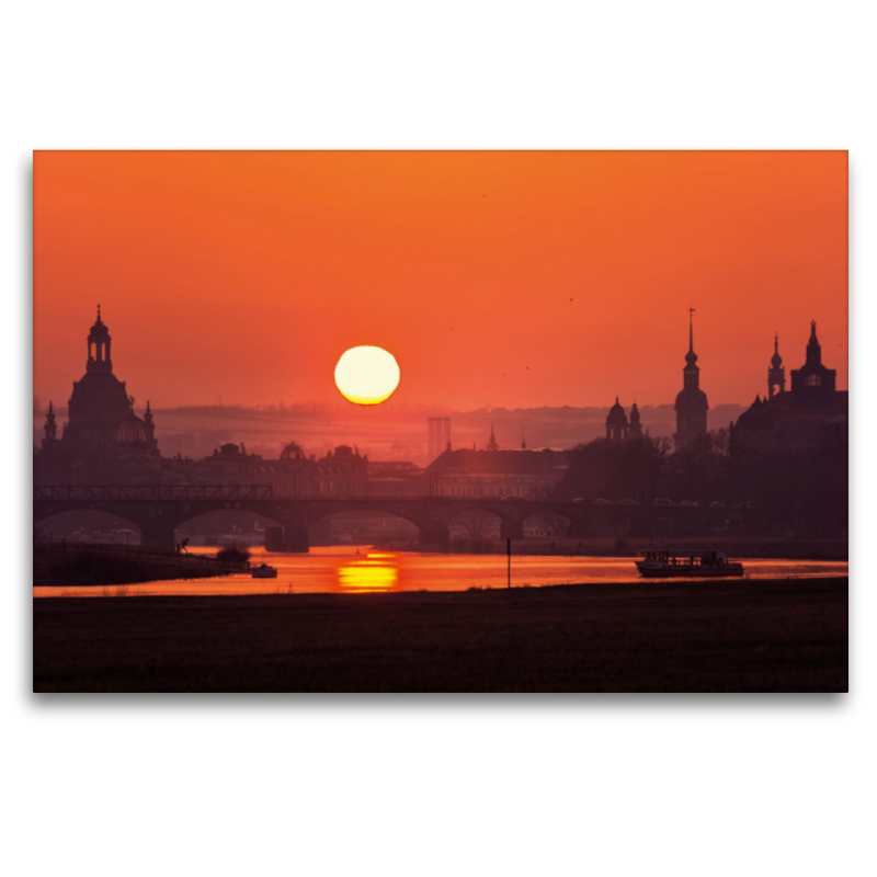 Sonnenuntergang über der Altstadt Dresden