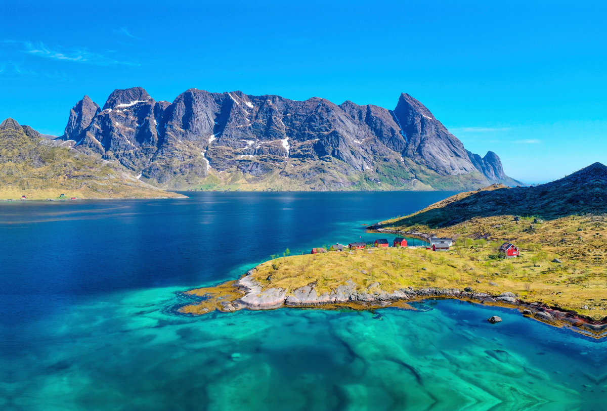 Fischerhäuser am Reinefjord