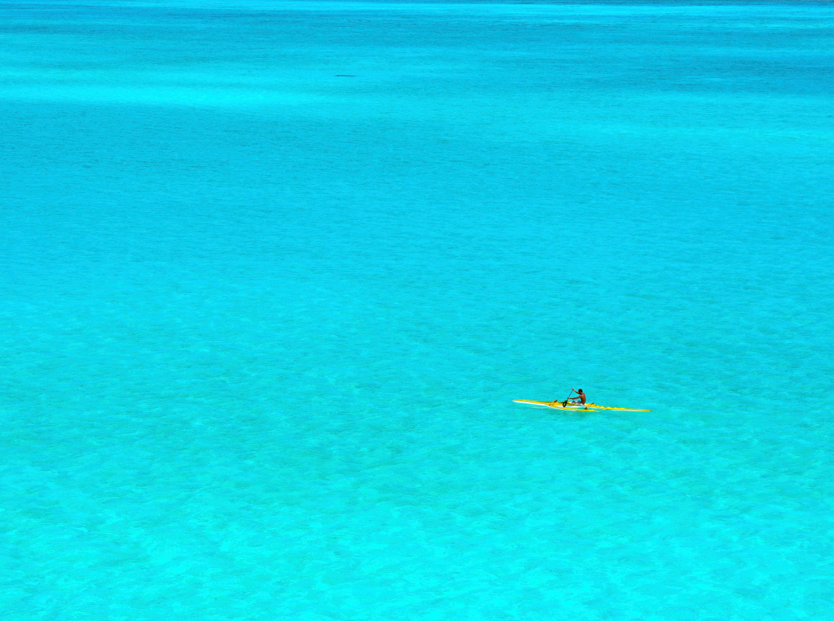 Kanu in der Lagune von Bora Bora