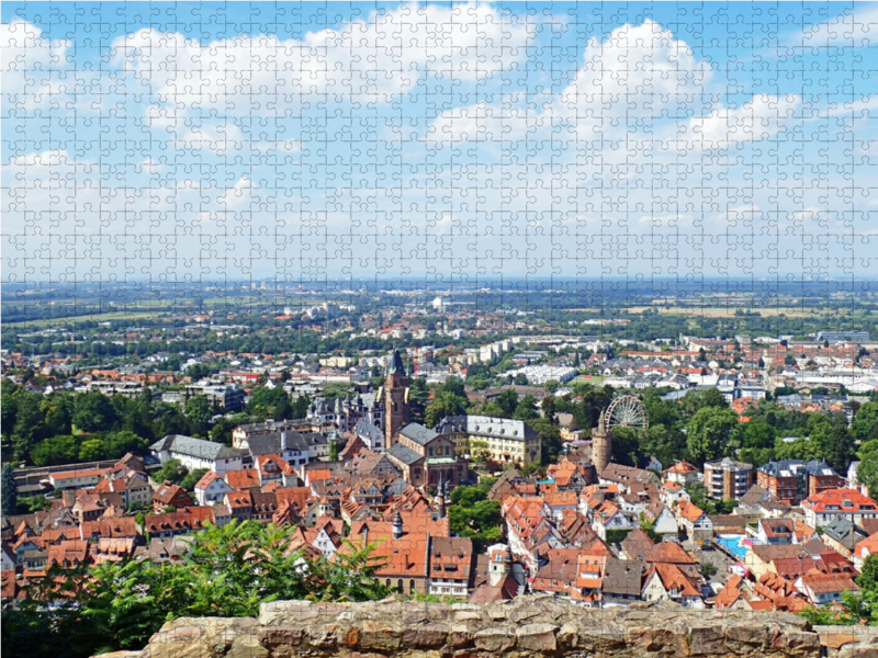 Blick über Weinheim zur Kerve