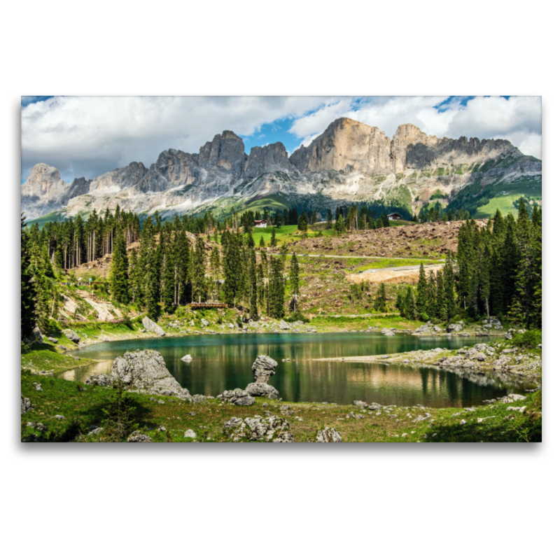 Karersee mit Rosengartengruppe in den Dolomiten