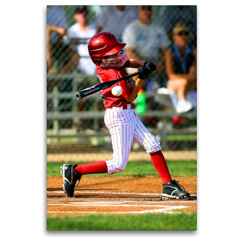 Baseball - kleiner Batter schlägt den Ball