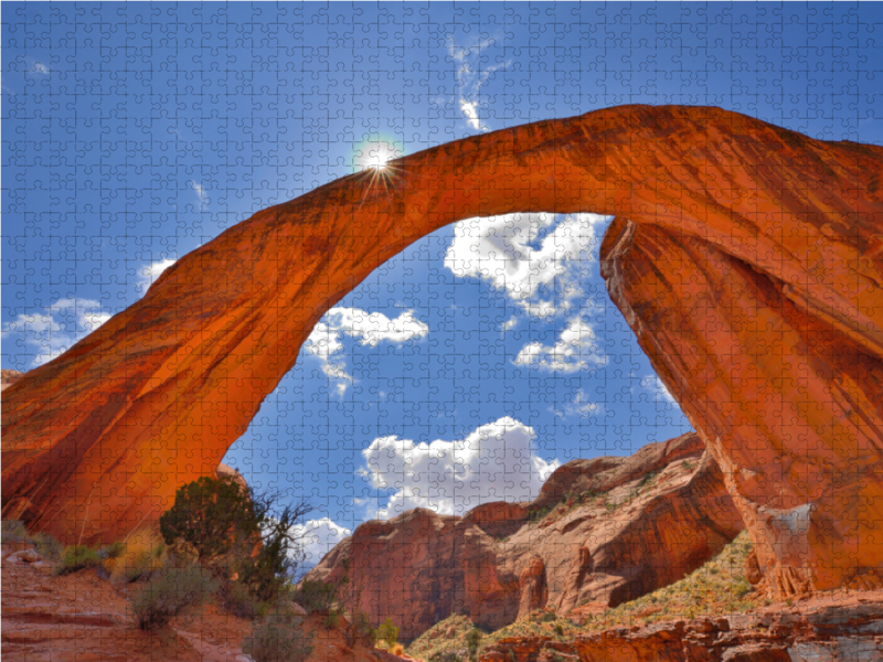 Rainbow Bridge, Lake Powell, Glen Canyon National Rec. Area, Arizona,USA