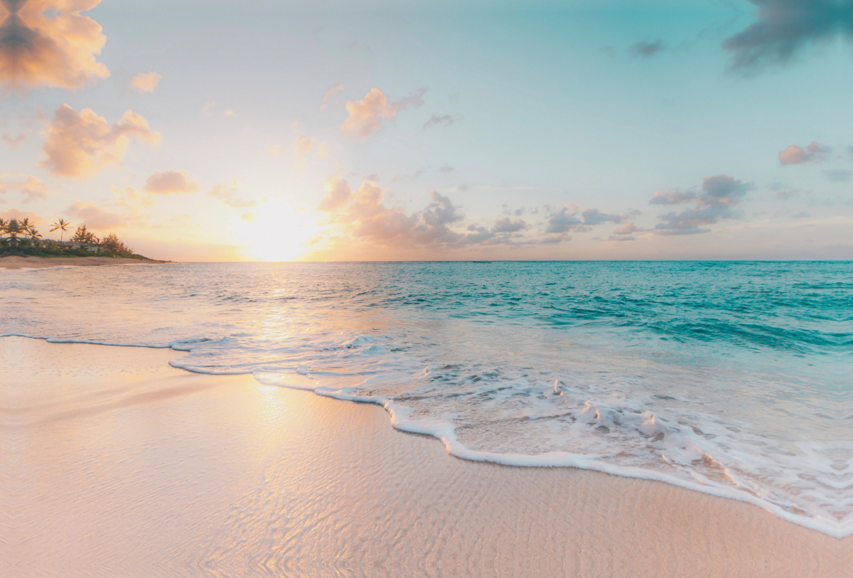 Blauer Traum - Farbspiel am Strand