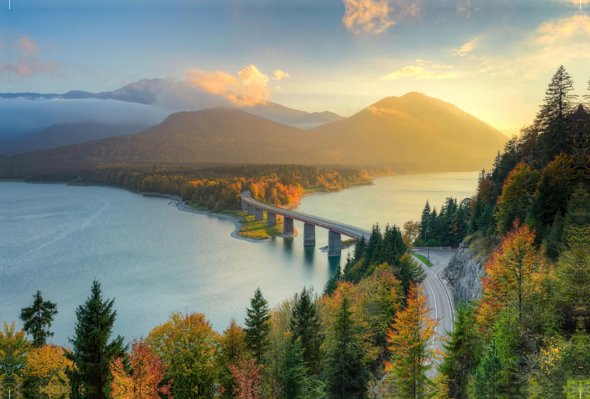 Herbst am Sylvensteinsee in Bayern