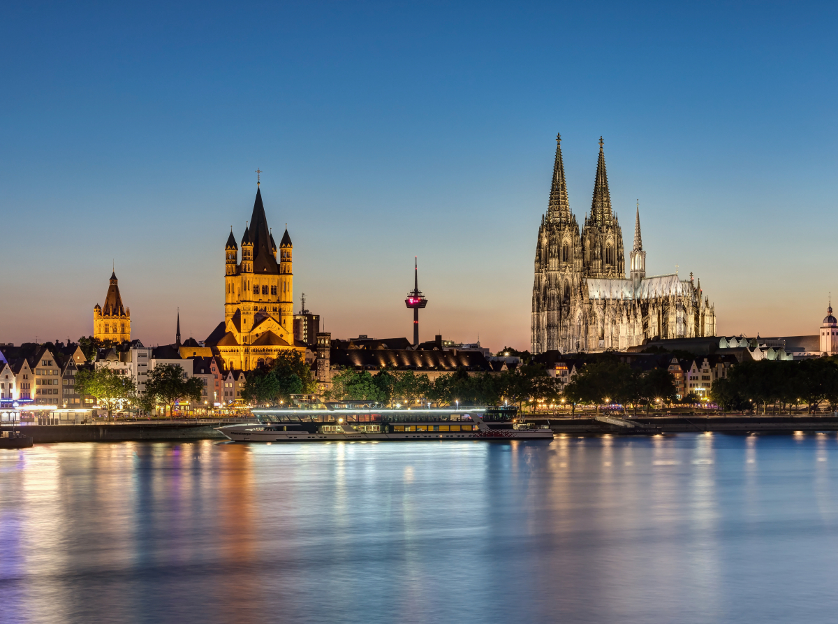 Groß St. Martin Kirche und Kölner Dom