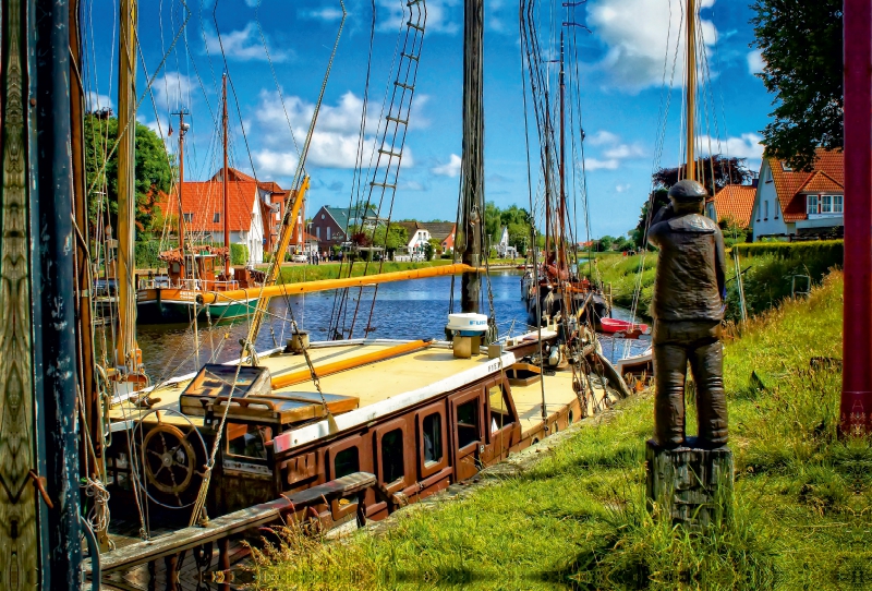 Im Museumshafen Carolinensiel