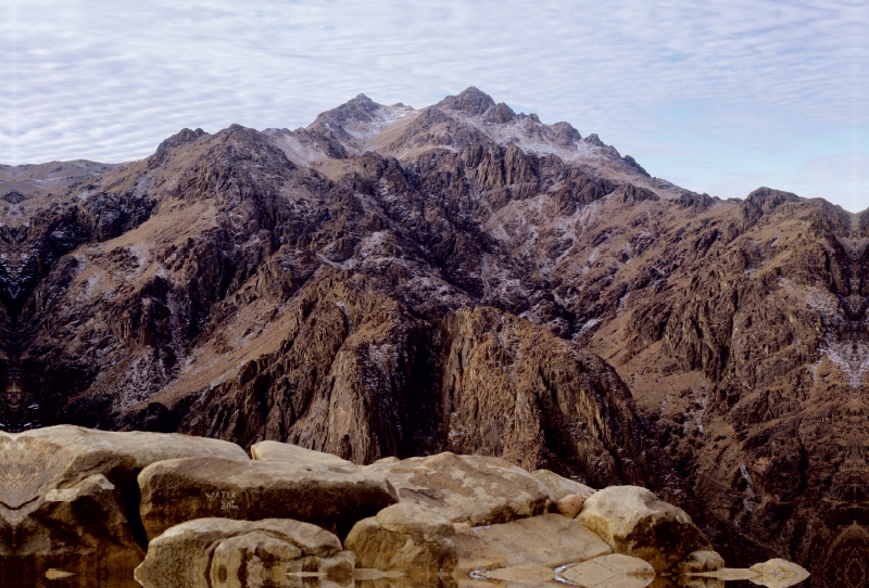 Ein Motiv aus dem Kalender Sinai - Landschaft aus Fels und Sand