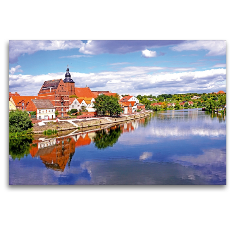 Blick über die Havel zur Weinbergstraße in Havelberg