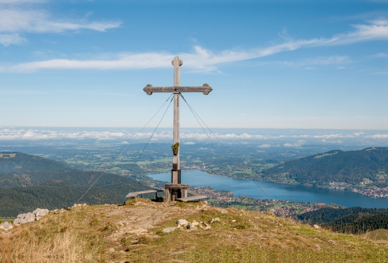 Gipfelkreuz auf dem Hirschberg 1670m, Bayerische Voralpen