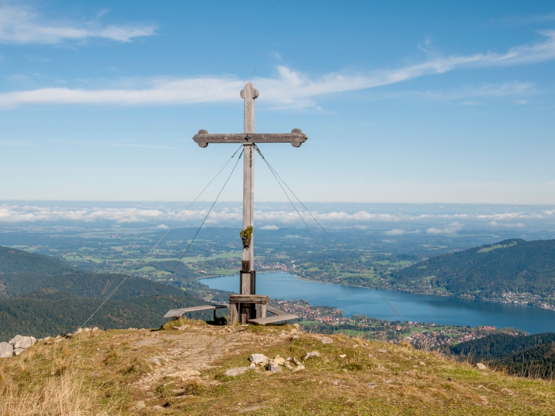 Gipfelkreuz auf dem Hirschberg 1670m, Bayerische Voralpen