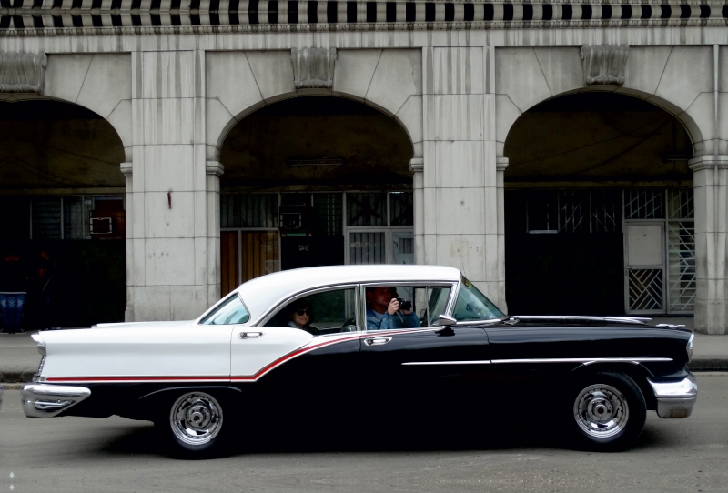 Oldsmobile 1957 - Ein Motiv aus dem Kalender 'Black is Beautiful - Schwarze Oldtimer'