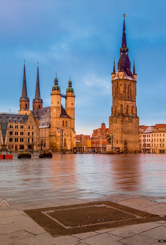 Halle am Morgen