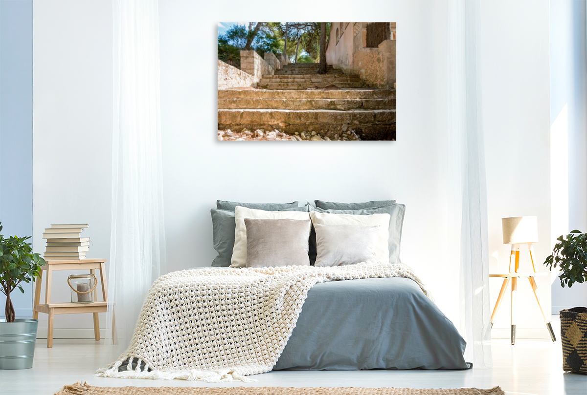 Steintreppe in Cala Rajada im Osten von Mallorca