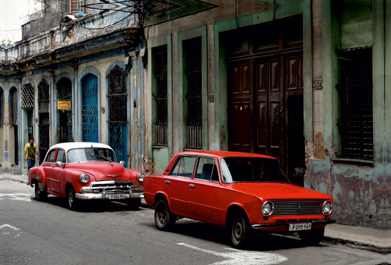 Sowjetischer LADA in Alt-Havanna