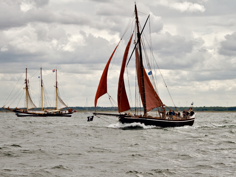 traditioneller Haikutter 'Ernestine' auf der Ostsee vor Warnemünde, Hanse Sail 2013