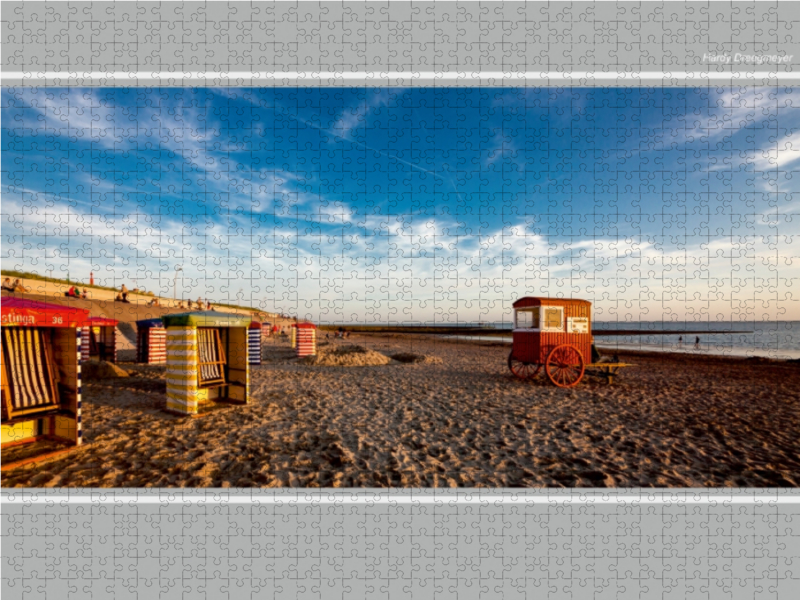 Borkum, Badekarren im Sonnenuntergang