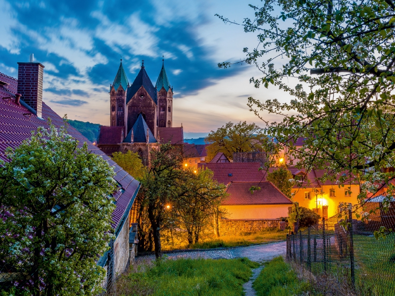 Freyburg am Abend