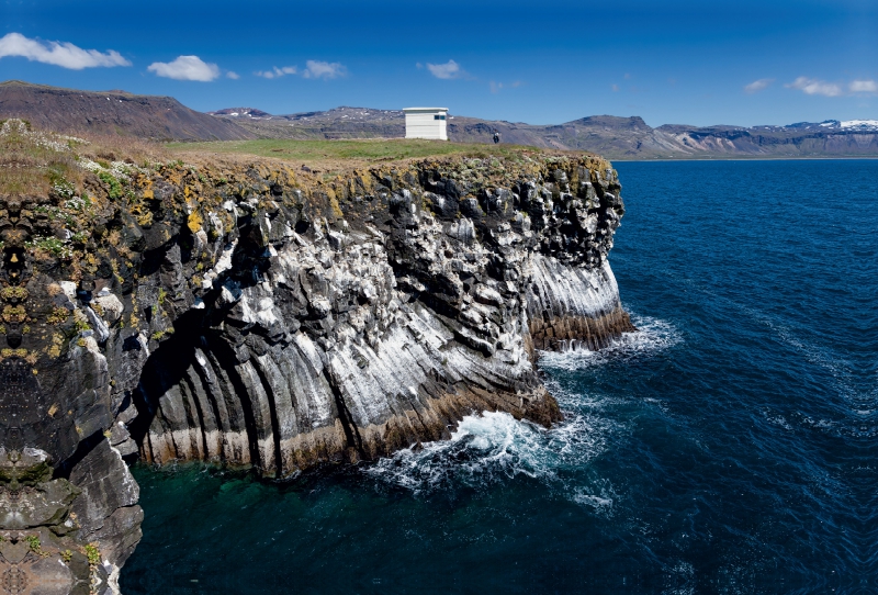 Der Leuchtturm von Arnastapi