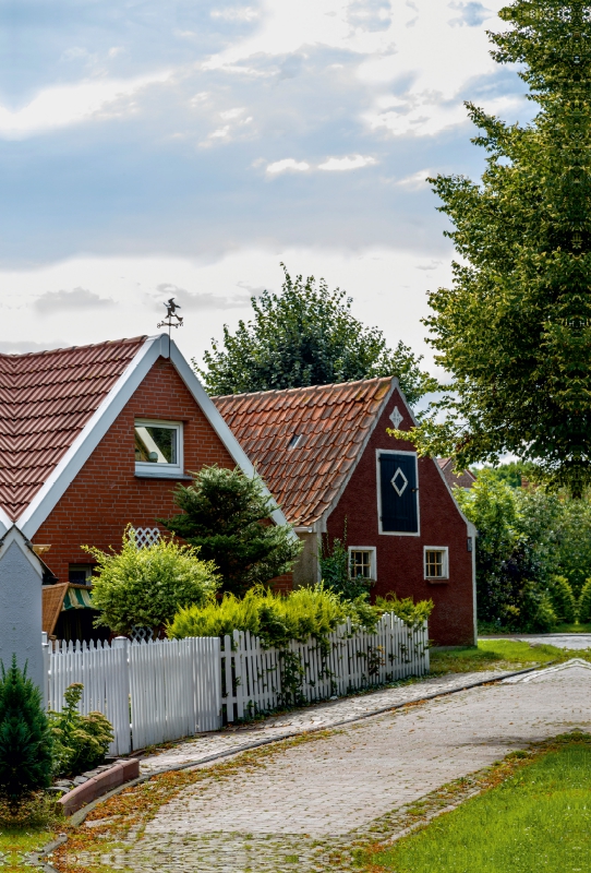 Äußere Ringstrasse in Rysum, Ostfriesland