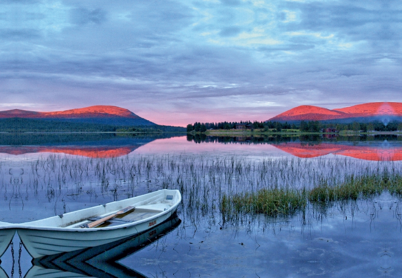 Finnland - Mitternachtssonne über Lappland