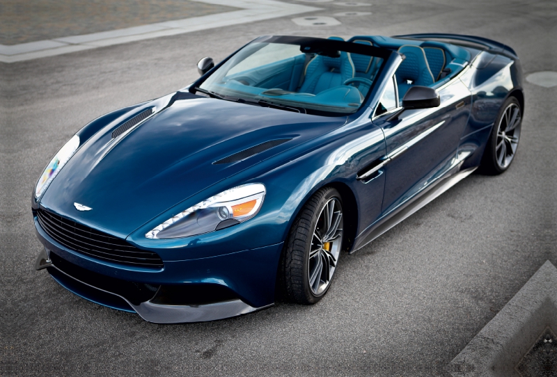 Aston Martin Vanquish Volante