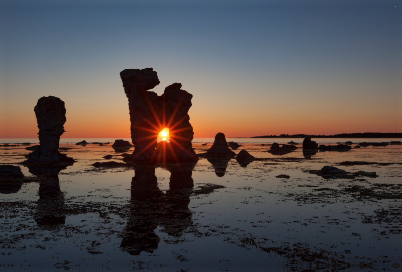 Farös (Gotland) berühmtester Rauk der 'Hund'