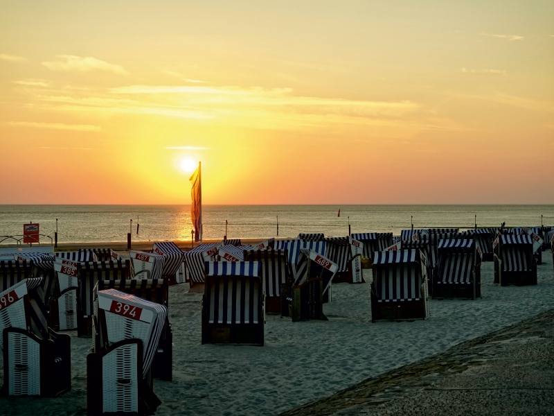 Norderney - Abend auf der Strandpromenade