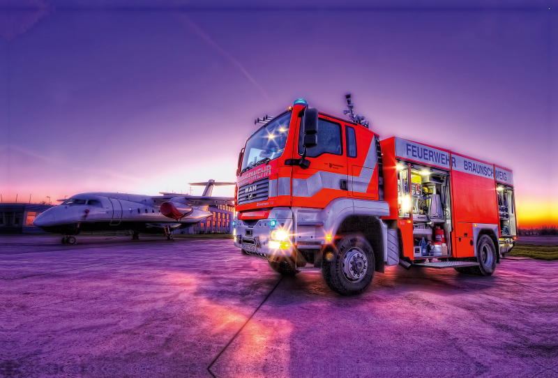 Tanklöschfahrzeug 24/50 FF BS-Thune