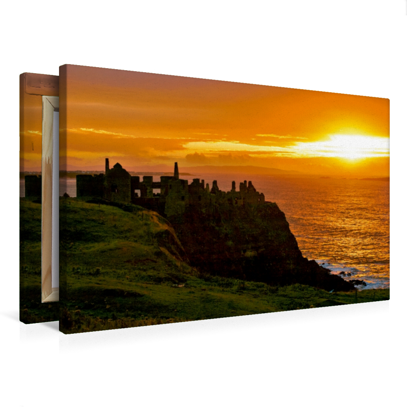 Sehnsucht Irland - Dunluce Castle im County Antrim bei Sonnenuntergang