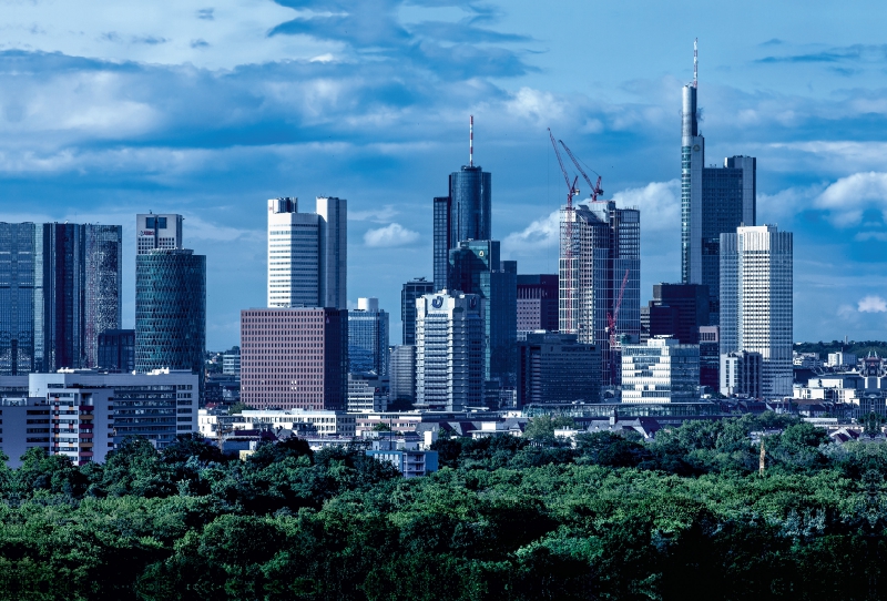 Blick vom Wäldchestag auf die Skyline