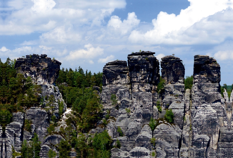 Ausblick von der Bastei zur Großen Gans, Elbsandsteingebirge