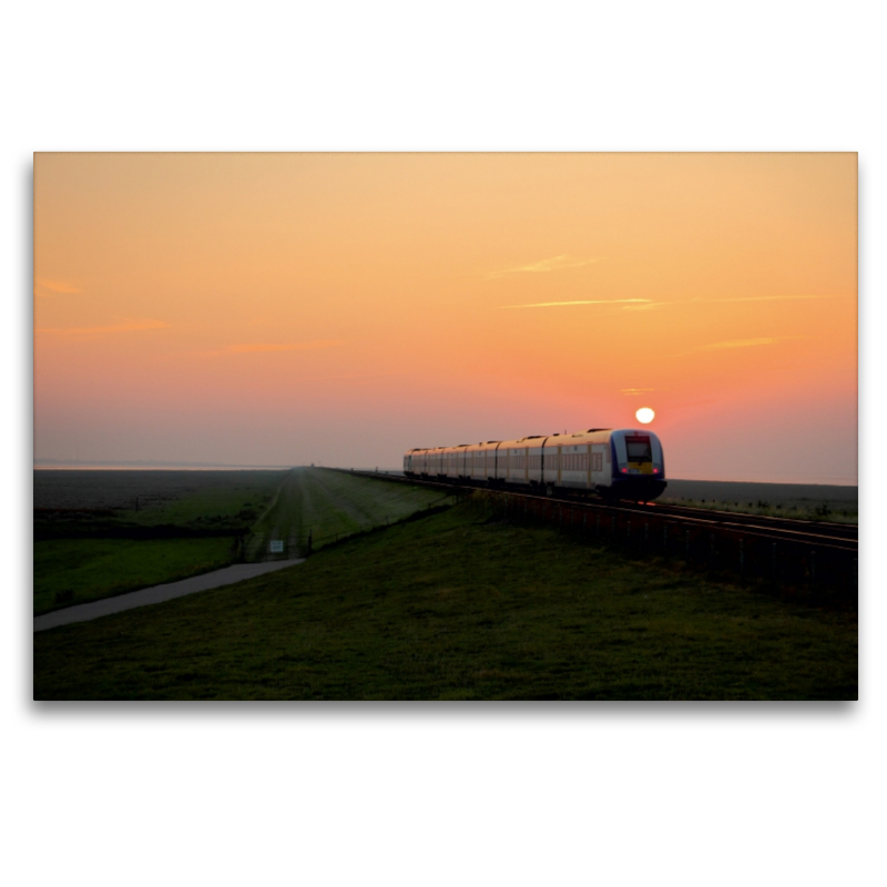 Die Nordostseebahn im Sonnenuntergang