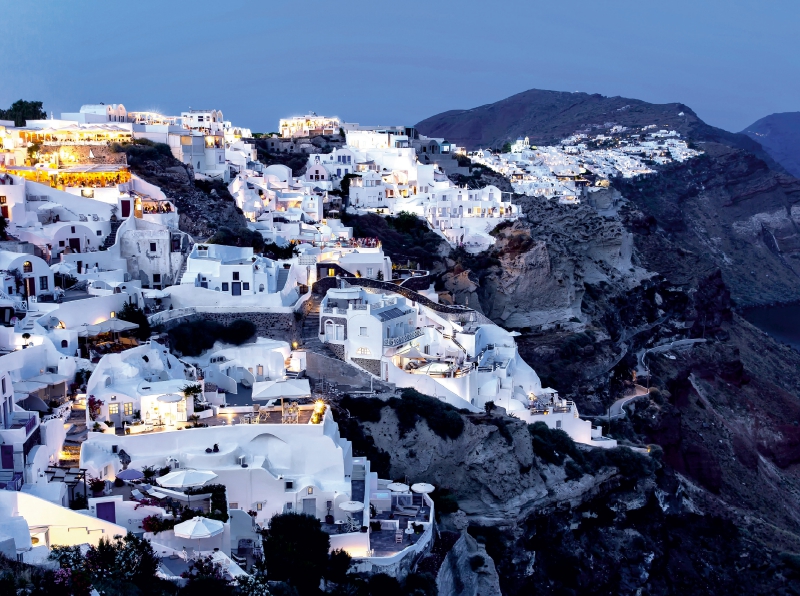 Oia zur blauen Stunde