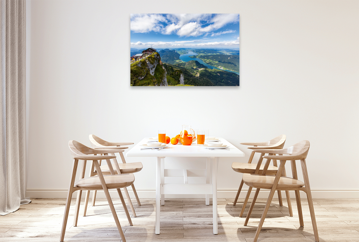 Schutzhaus zur Himmelspforte mit Blick auf den Mondsee