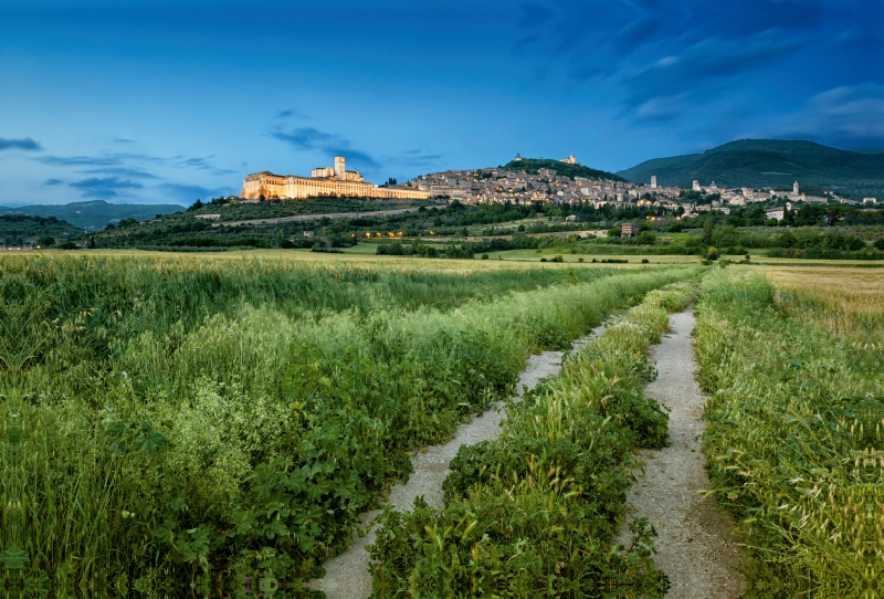 Assisi bei Nacht