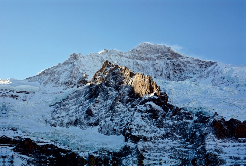 Jungfrau im Morgenlicht