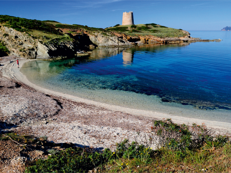 einsame Bucht mit Torre