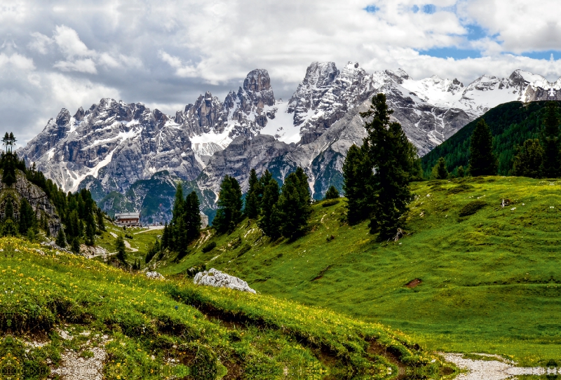 Dürrensteinhütte vor Monte Cristallo